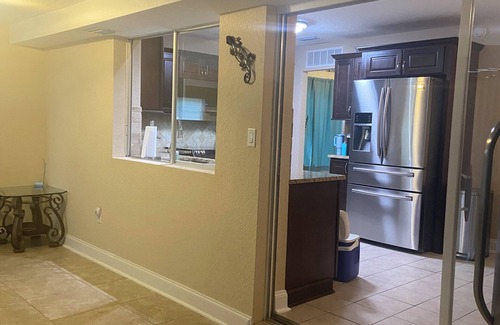 Palm Harbor House | Beautiful 3-bedroom house 7 minutes from the beach in Palm Coast
