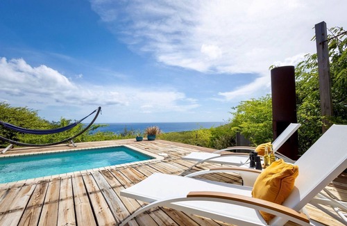 St. Marie Villa | Beautiful 3 bedroom villa with swimming pool & sea view in Coral Estate