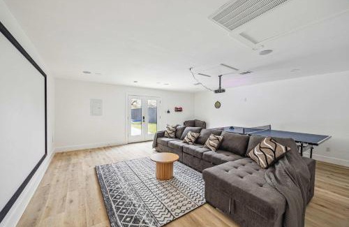 Westbury House | Beautiful 3BD 2BATH Comfortable Home In Houston