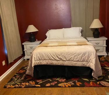 Bridge City Apartment | Beautiful 3Bed in Bridge City