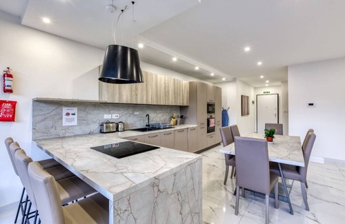 Tal-Ibrag Apartment | Beautiful 3BR APT with Private Balcony in Swieqi