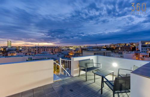 Gzira Apartment | Beautiful 3BR Triplex penthouse with Hot-Tub by 360 Estates