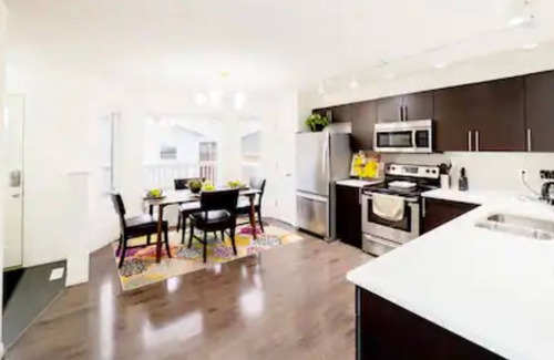 Southeast Edmonton House | Beautiful 4-Bedroom Furnished Home in SouthCentral