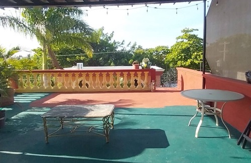 Merida Municipality House | Beautiful 4 bedroom house with A/C, TV, internet and 4 individual bathrooms.