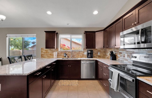 Casas Adobes House | Beautiful 4-bedroom house with Pool in Tucson