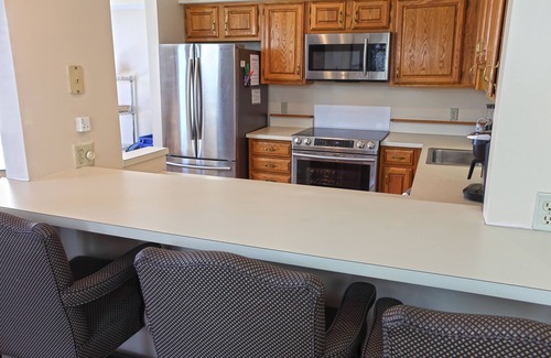 West Dover House | Beautiful 4 BR Townhome minutes from Mt Snow