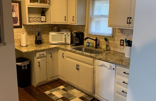 Minocqua House | Beautiful 4 Seasons Minocqua Lake House with optional pontoon