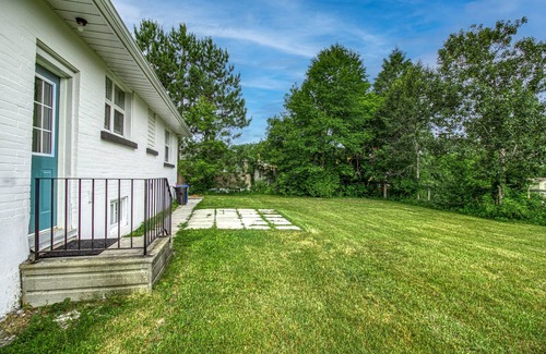 Sudbury House | Beautiful 4Br 2Ba Home w/Wifi, Cable, AC + more!