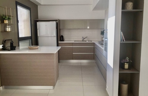 Netanya Apartment | Beautiful 5 Rooms IN A Luxury Building