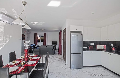 Protaras Villa | Beautiful 5 Star Holiday Villa in a Prime Location in Protaras