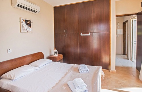 Ayia Thekla Villa | Beautiful 5 Star Holiday Villa in a Prime Location in Sotira