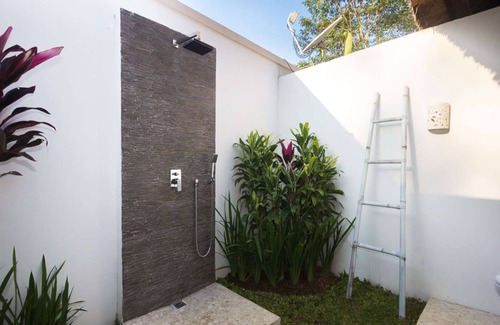 Melayang Villa | Beautiful 5 Star Holiday Villa in a Prime Location in Ubud