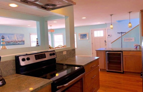 Buzzards Bay House | Beautiful 5BR CapeCod Handicap-Assess.BeachFrontHome w/Gorgeous Panoramic Views