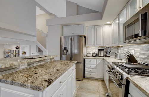 Silverado Ranch House | Beautiful 5BR with King Beds, Private Pool & Hot Tub, and a Casita with Games.