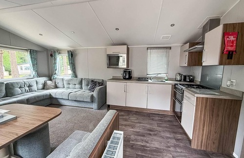 Belton House | Beautiful 8 berth caravan at Wild Duck Haven Park in Norfolk ref 11195SC