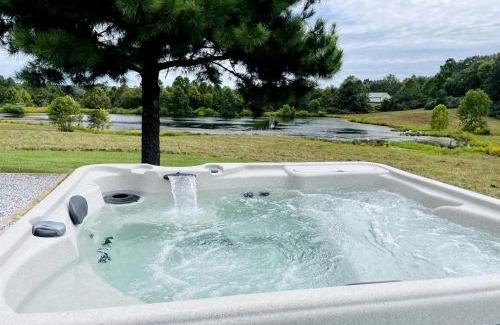 Makanda House | Beautiful A-frame with Hot-tub in Makanda, Illinois