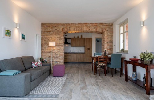 Costigliole d'Asti Apartment | Beautiful apartment for 4 people with A/C, WIFI, pool, TV and terrace