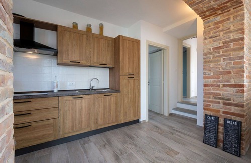 Costigliole d'Asti Apartment | Beautiful apartment for 4 people with A/C, WIFI, pool, TV and terrace
