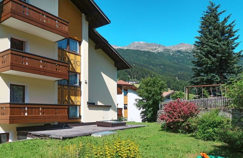 St. Valentin auf der Haide Apartment | Beautiful apartment for 6 people with WIFI, TV, balcony, pets allowed and parking
