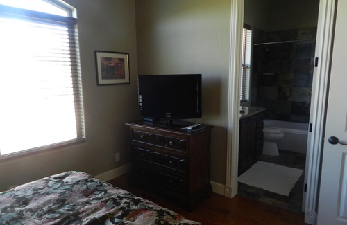 Williamson House | Beautiful Air Conditioned Casita in Williamson Valley