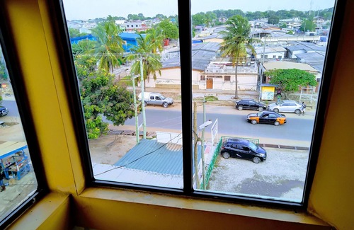 Tema Hotel | Beautiful ambiance and serene environment. Beautiful scenery and Greener. visit!