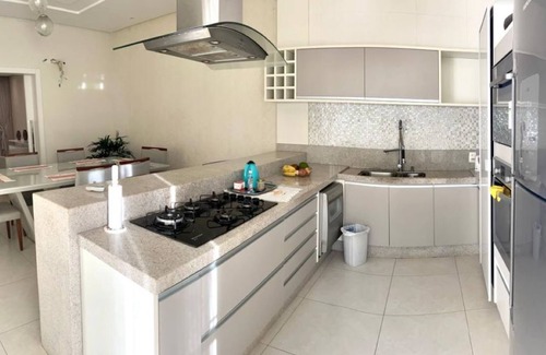 Regiao Norte House | Beautiful and Charming House in VIla A - Close to Everything