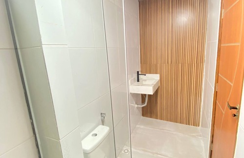 Novo Aleixo Apartment | Beautiful and Cozy House 2, Live unforgettable moments: Beautiful and charming house".