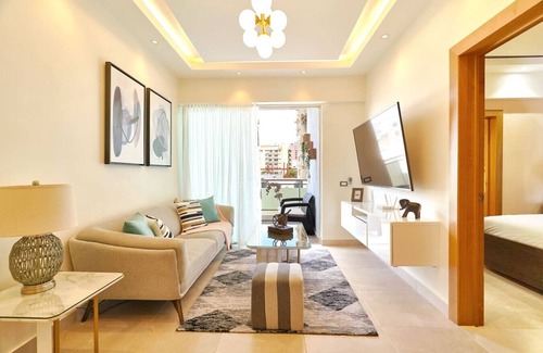 Gascue Apartment | Beautiful and Cozy City Center Apartment, Full AC, Pool, Gym, Near All