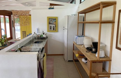 Itamambuca House | Beautiful and cozy with a lovely garden