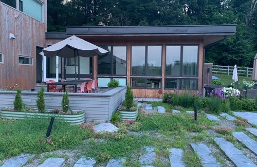 Poughquag House | Beautiful and private modernist 3 bedroom home with gunite pool on 6 acres.