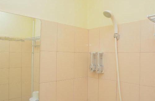 Kayu Putih Apartment | Beautiful and Relaxing Studio Tifolia Apartment By Travelio