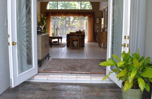 Cooper City House | Beautiful and spacious house located in a gated community with access to a park.