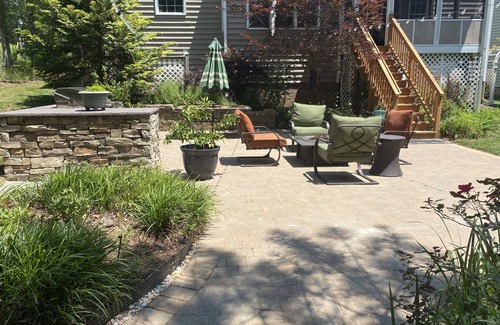 Moseley House | Beautiful and Spacious home w/Outdoor Kitchen