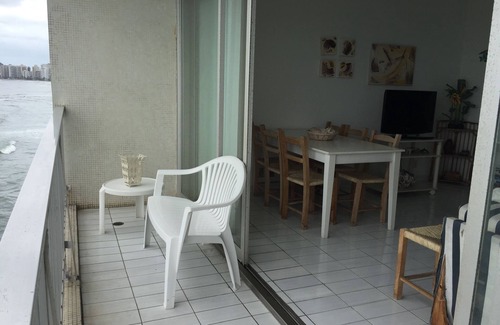 Morro do Maluf Apartment | Beautiful and spacious apartment with an incredible view of the sea.