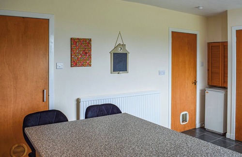 Cupar Cottage | Beautiful and spacious farm cottage, with amazing views over the fields.