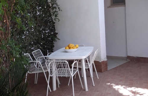 Palinuro Apartment | Beautiful and sunny apartment in a villa for beach holidays