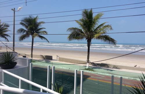 Centro Apartment | Beautiful and Top Beachfront Apartment with Wi - Fi