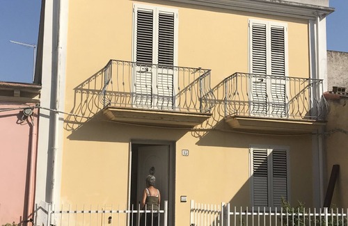 Cabras House | Beautiful and well-kept apartment, 2 kilometers from the beach. Ideal for 4 - 5 people.