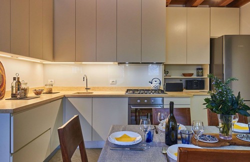 Caprino Veronese House | Beautiful apartment in villa for 6 guests with WIFI, TV and patio