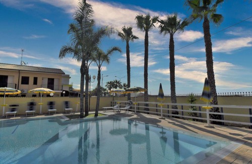 Porto Empedocle Apartment | Beautiful apartment for 4 guests with WIFI, A/C, pool, TV and balcony