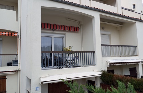 Dolus-d'Oleron Apartment | Beautiful apartment in residence with swimming pool and tennis court close to sea and forest