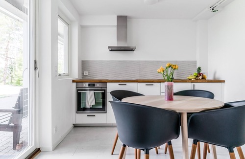 Saltsjo Boo Apartment | Beautiful apartment with sea view & outdoor space