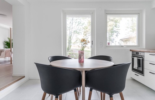 Saltsjo Boo Apartment | Beautiful apartment with sea view & outdoor space