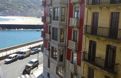 Old Town Apartment | Beautiful apartment in a high standing building in the heart of the city