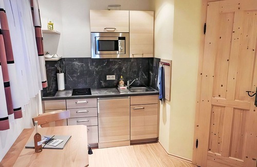 Donnersbach Apartment | Beautiful apartment for 2 people with WIFI, TV, patio and pets allowed