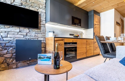Tignes Apartment | Beautiful apartment for 4 guests with WIFI, TV and balcony
