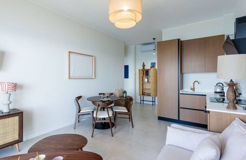 Ospedaletti Apartment | Beautiful apartment for 4 people with A/C, balcony and pets allowed