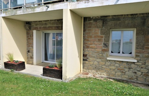Tregastel Apartment | Beautiful apartment all on the ground floor at 50m beach Coz-Pors in Tregastel