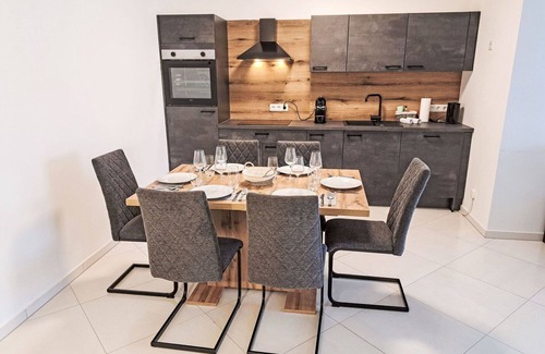 Sekirn Apartment | Beautiful apartment for 6 people with WIFI, TV and balcony