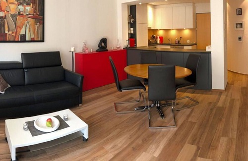 Engelberg Apartment | Beautiful apartment for 4 people with WIFI, TV, balcony, pets allowed and parking